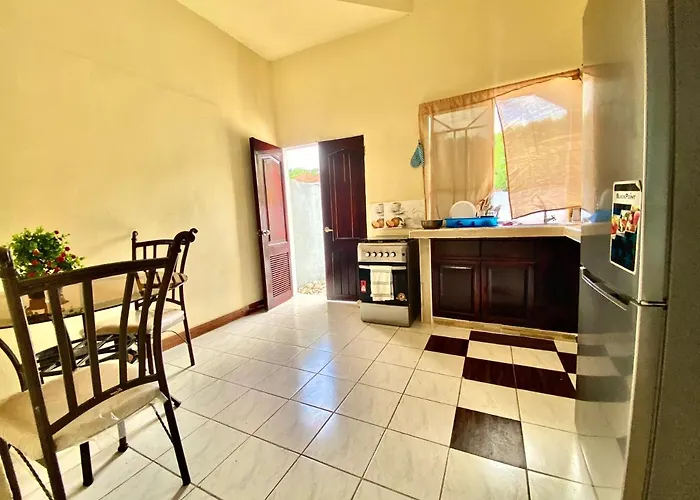 876 Oasis - A Private Oceanview 4*